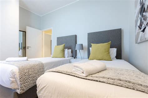 The Best Hotels in Axis .